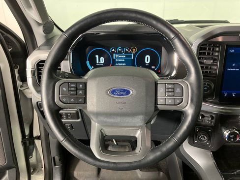 Certified 2021 Ford F150 Lariat w/ Equipment Group 502A High image 16