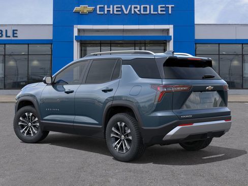 New 2026 Chevrolet Equinox LT w/ Convenience Package II image 3