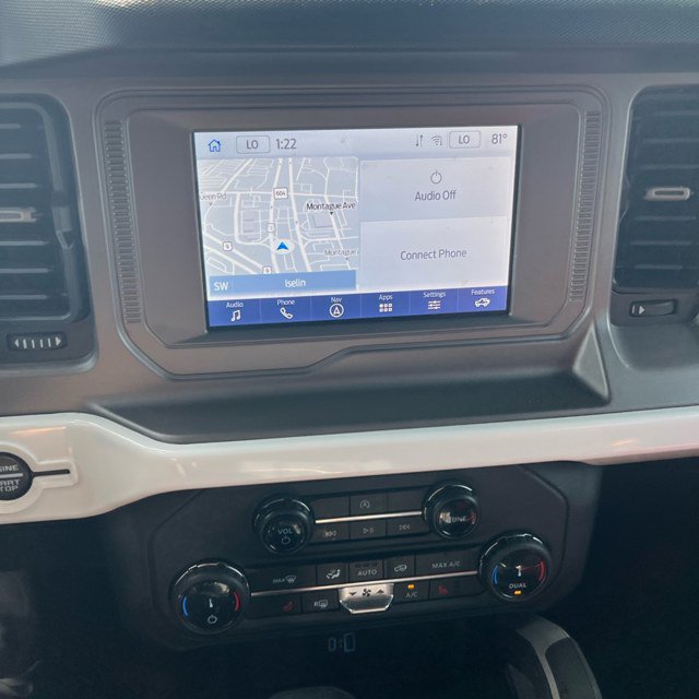 Used 2022 Ford Bronco Outer Banks AWD/4WD image 15