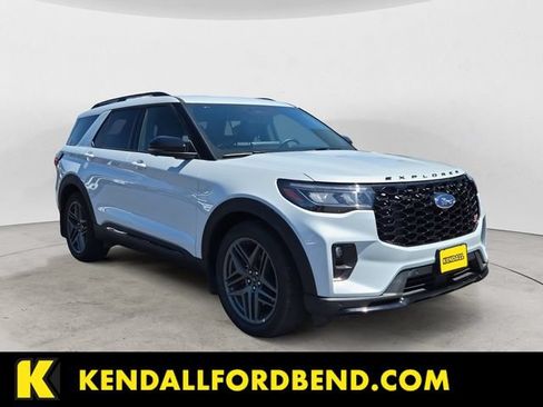 Used 2026 Ford Explorer ST w/ Sun And Sound Package AWD/4WD image 3