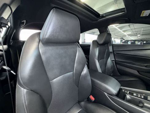 Used 2025 Honda Accord Sport image 27