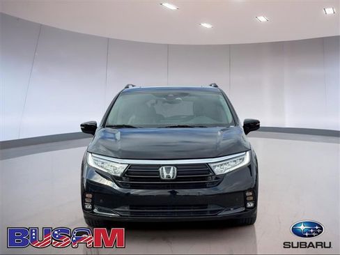 Used 2022 Honda Odyssey Touring image 2