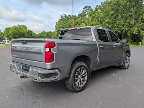 Used 2021 Chevrolet Silverado 1500 LT AWD/4WD image 5