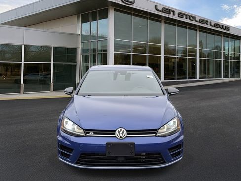 Used 2016 Volkswagen Golf R 4-Door image 8