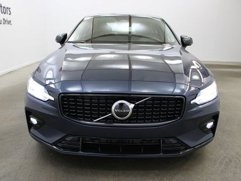 Certified 2024 Volvo S60 B5 Core FWD image 7