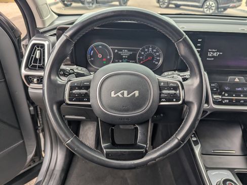 Certified 2023 Kia Sorento EX FWD image 20