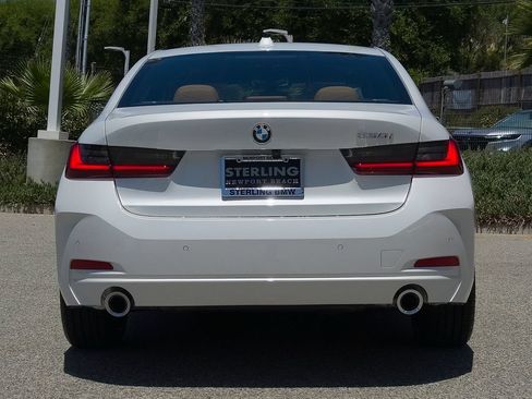 New 2026 BMW 330i Sedan w/ Premium Package RWD image 17