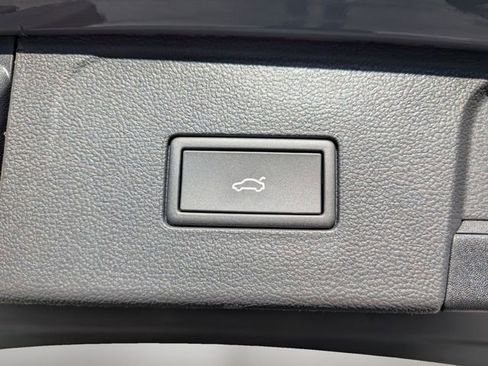 New 2026 Volkswagen Atlas SEL image 34