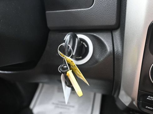 Used 2019 RAM 1500 Big Horn AWD/4WD image 24