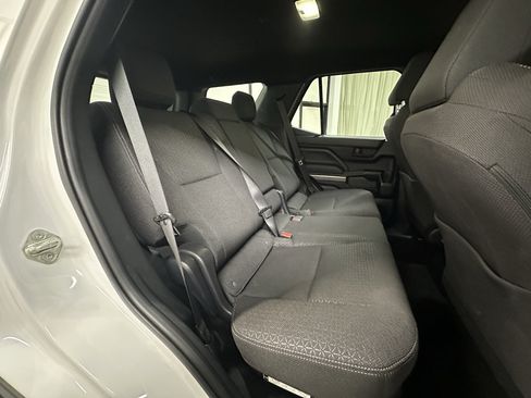 Used 2025 Toyota 4Runner SR5 AWD/4WD image 16