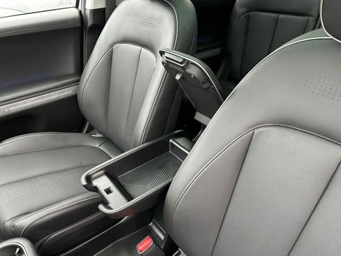 Used 2023 Hyundai Ioniq 5 Limited image 28