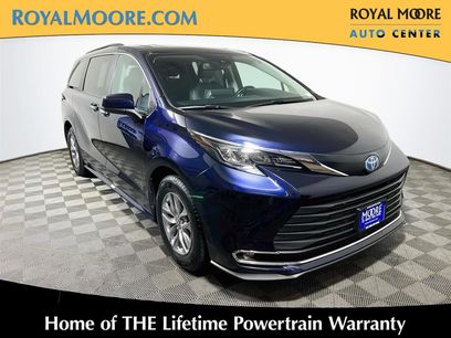 Certified 2024 Toyota Sienna XLE