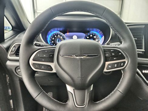 New 2026 Chrysler Pacifica Select image 22