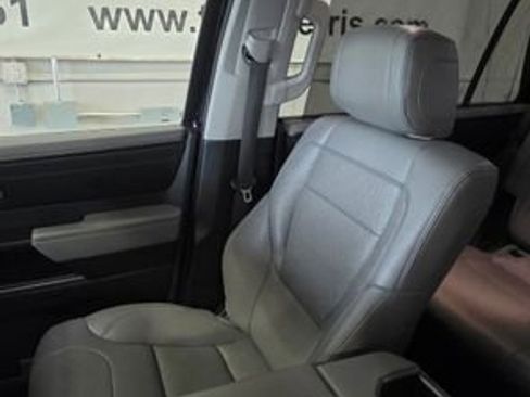 Used 2023 Toyota Sequoia Limited image 20