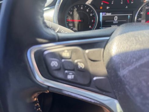 Used 2017 Chevrolet Malibu LT w/ Leather Package FWD image 19