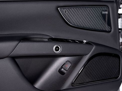 Used 2023 Maserati Grecale GT image 53