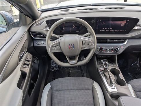New 2025 Buick Envista Preferred w/ Convenience I Package image 18