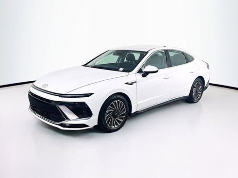 Used 2025 Hyundai Sonata SEL image 3