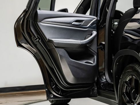 Used 2024 BMW X4 xDrive30i image 49