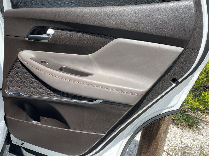 Used 2019 Hyundai Santa Fe Limited FWD image 29