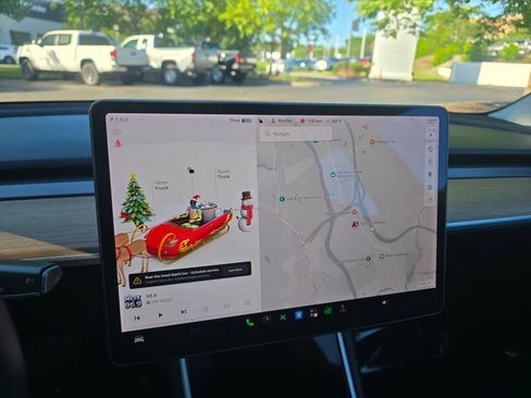 Used 2020 Tesla Model 3 Long Range AWD/4WD image 21