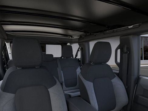 New 2025 Ford Bronco 4-Door image 12