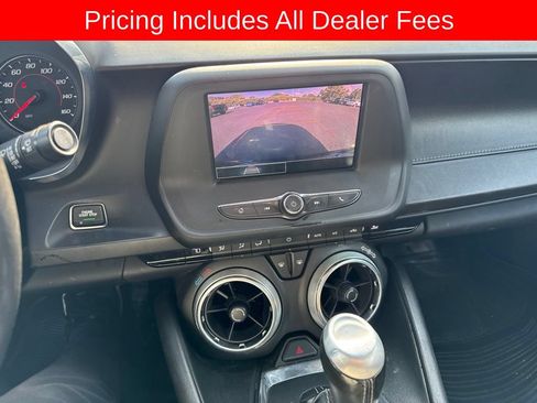 Used 2021 Chevrolet Camaro LT RWD image 8