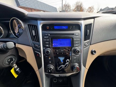 Used 2012 Hyundai Sonata GLS FWD image 44