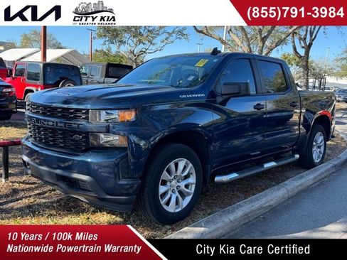 Used 2022 Chevrolet Silverado 1500 Custom image 1