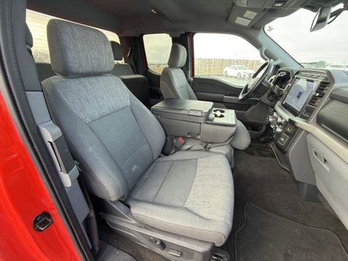 Used 2022 Ford F150 XLT w/ Equipment Group 302A High image 11