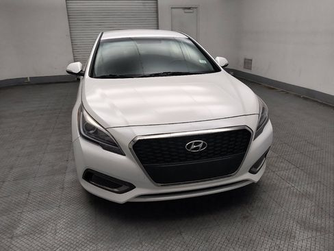 Used 2016 Hyundai Sonata SE FWD image 14