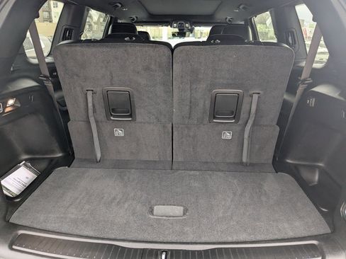 Used 2024 Jeep Grand Cherokee L Limited w/ Luxury Tech Group II image 30