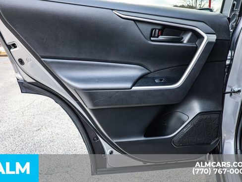 Used 2021 Toyota RAV4 LE image 49