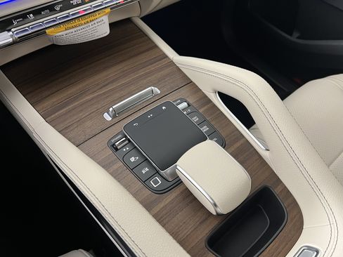 Used 2026 Mercedes-Benz GLE 350 4MATIC image 33