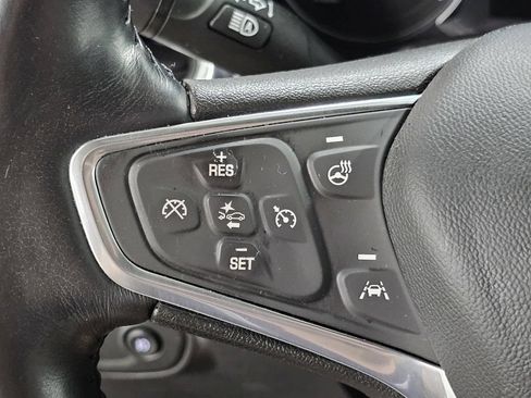 Used 2022 Chevrolet Equinox Premier AWD/4WD image 37