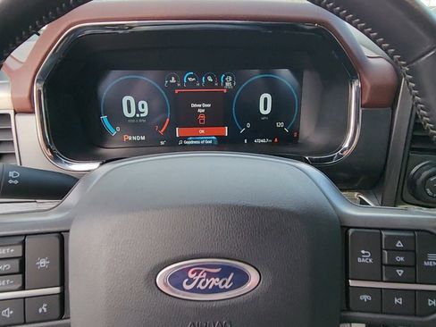 Used 2023 Ford F150 4x4 SuperCrew image 36