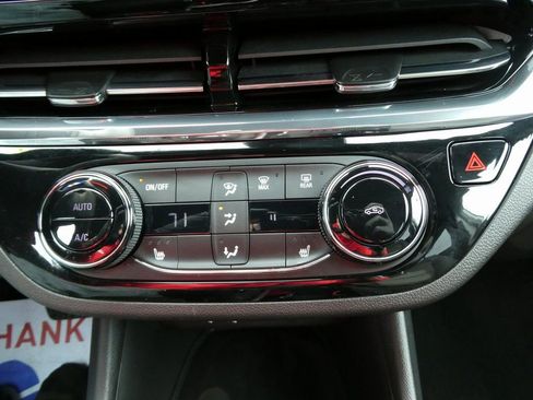 Certified 2025 Buick Envista Sport Touring w/ Convenience I Package image 31