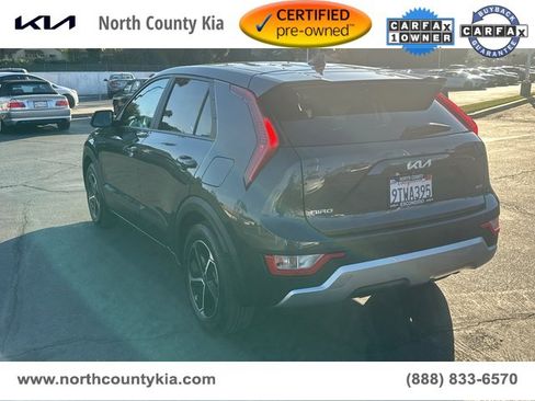 Certified 2025 Kia Niro LX image 4
