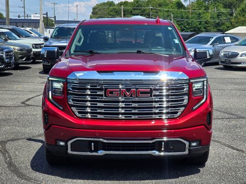 Used 2023 GMC Sierra 1500 Denali w/ Denali Reserve Package AWD/4WD image 22