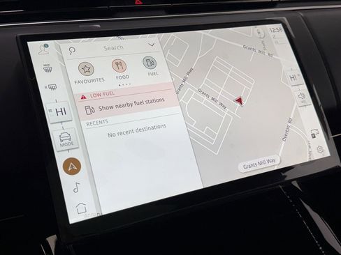 New 2025 Land Rover Range Rover Sport image 23