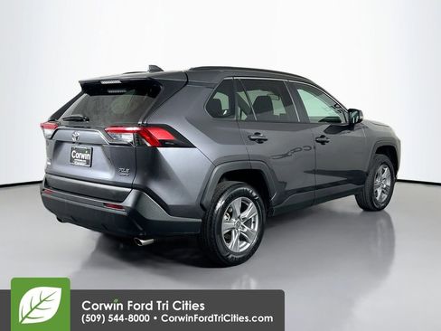 Used 2023 Toyota RAV4 XLE image 15