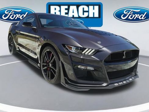 Used 2022 Ford Mustang Shelby GT500 w/ Technology Package RWD image 1