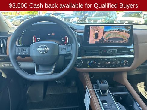 New 2026 Nissan Pathfinder Platinum AWD/4WD image 23
