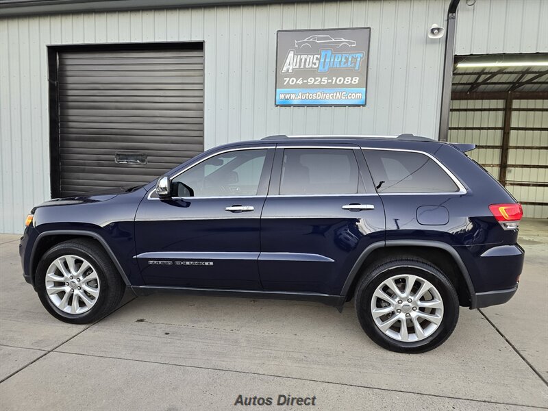 Used 2017 Jeep Grand Cherokee Limited w/ Trailer Tow Group IV RWD image 4