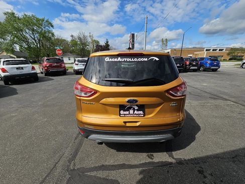 Used 2016 Ford Escape SE AWD/4WD image 9