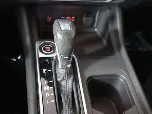 Used 2024 Nissan Sentra SV FWD image 42