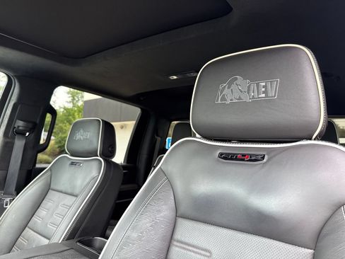 Used 2025 GMC Sierra 2500 AT4X w/ AT4X AEV Edition AWD/4WD image 25