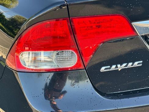 Used 2011 Honda Civic LX image 26