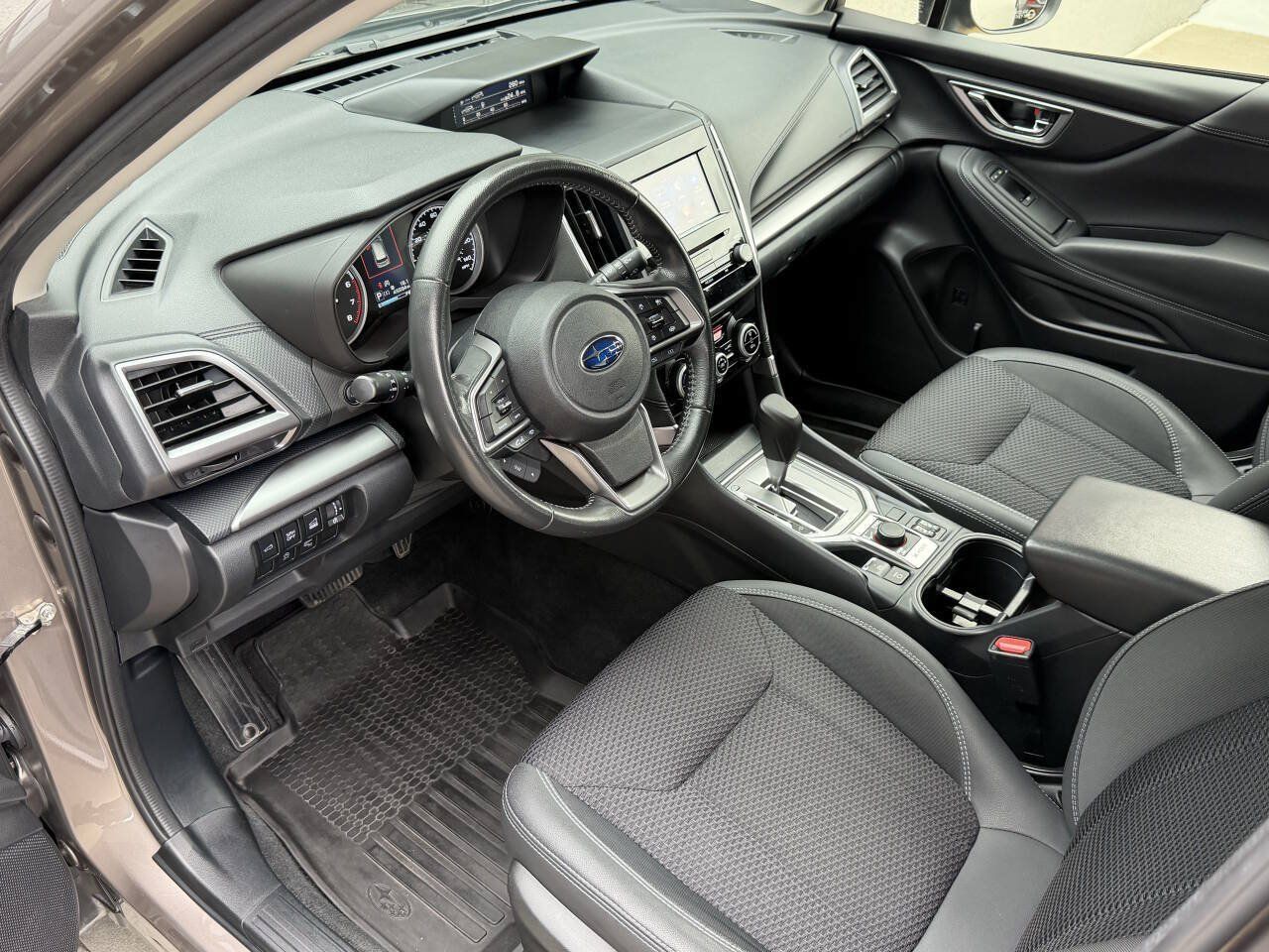 Used 2022 Subaru Forester Premium AWD/4WD image 13