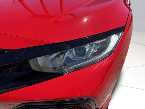 Used 2017 Honda Civic Sport image 13